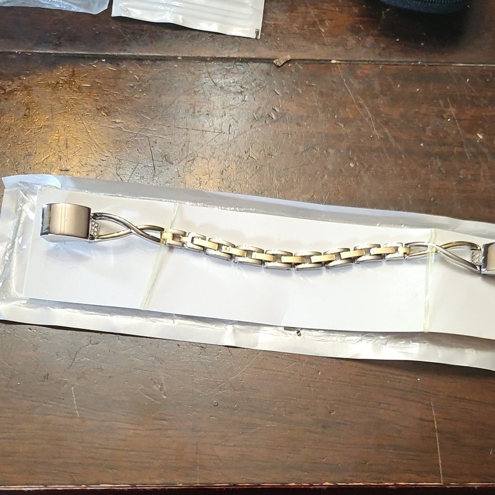 Men's Gold and Silver Chain Bracelet